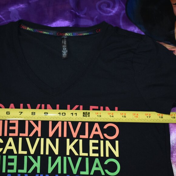 Calvin Klein Performance Stretch Womens LGBTQ Pride Logo T-shirt Small / Medium - Picture 9 of 10